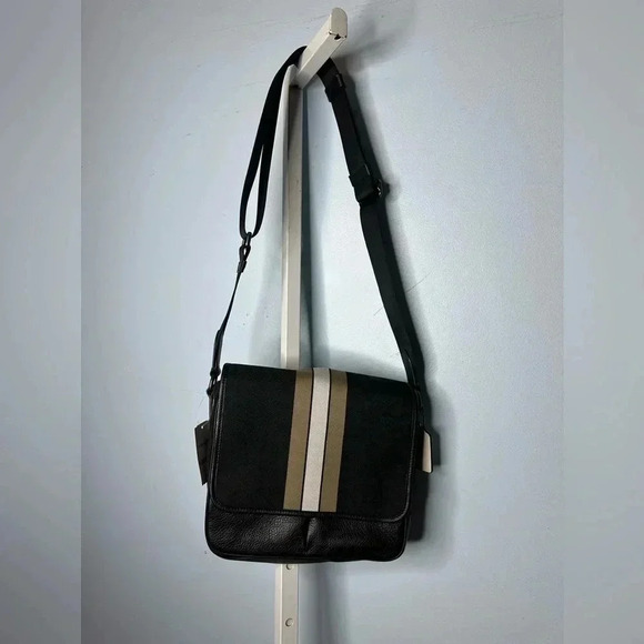 COACH NWT Thompson Crossbody Bag Jacquard  Varsity Stripe Black Leather Snap - Picture 3 of 12